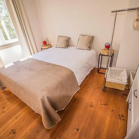 Casa Do Museu, Three Independent Cascais