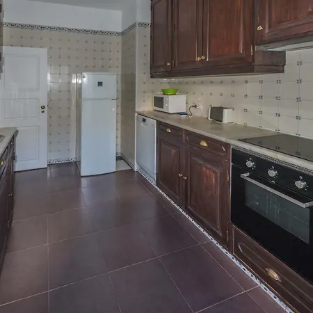 Casa Do Museu, Three Independent Nyaraló