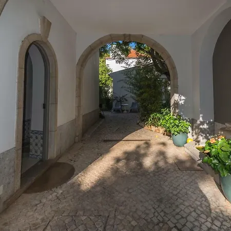 Casa Do Museu, Three Independent Nyaraló